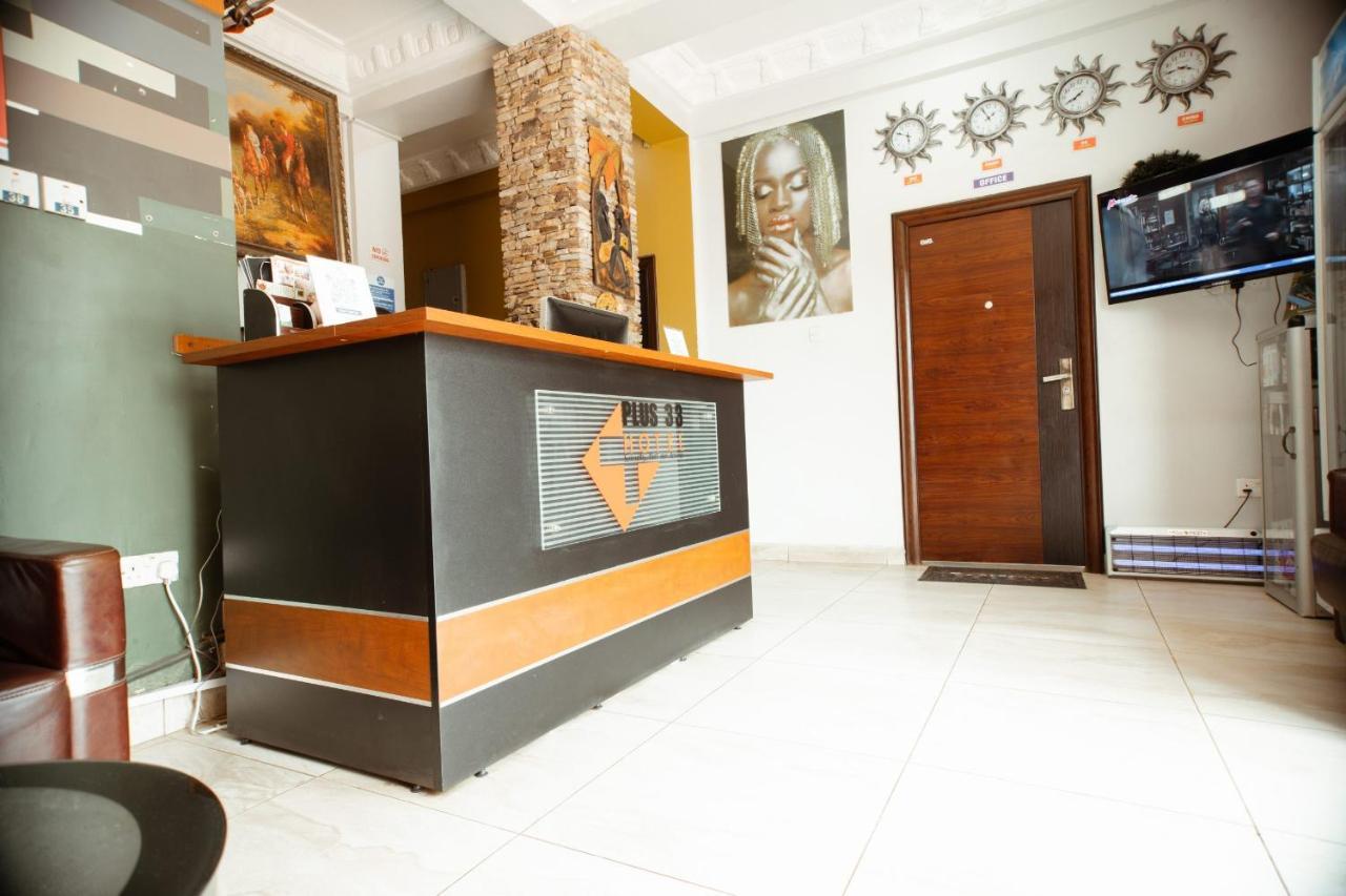 Plus 33 Hotel Nungua Eksteriør bilde