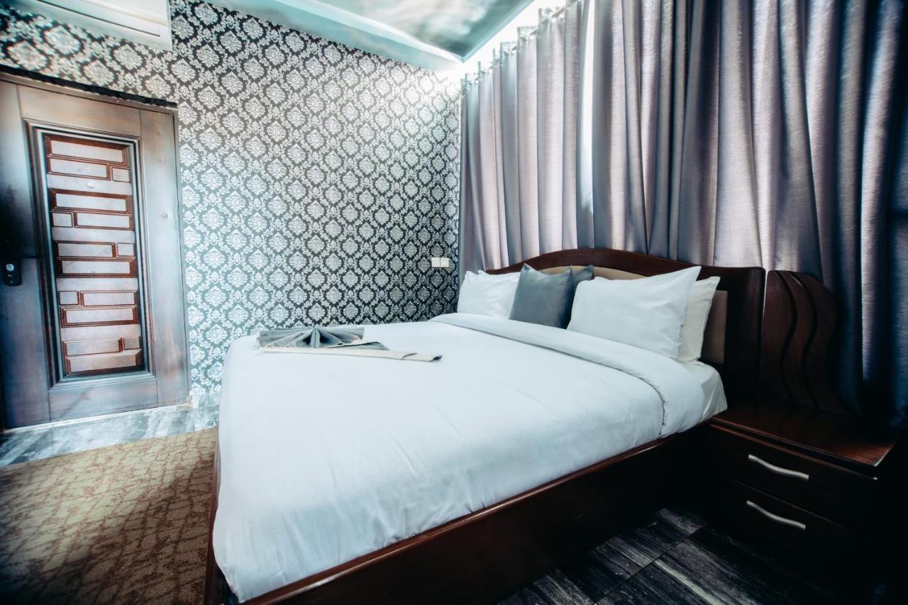 Plus 33 Hotel Nungua Eksteriør bilde