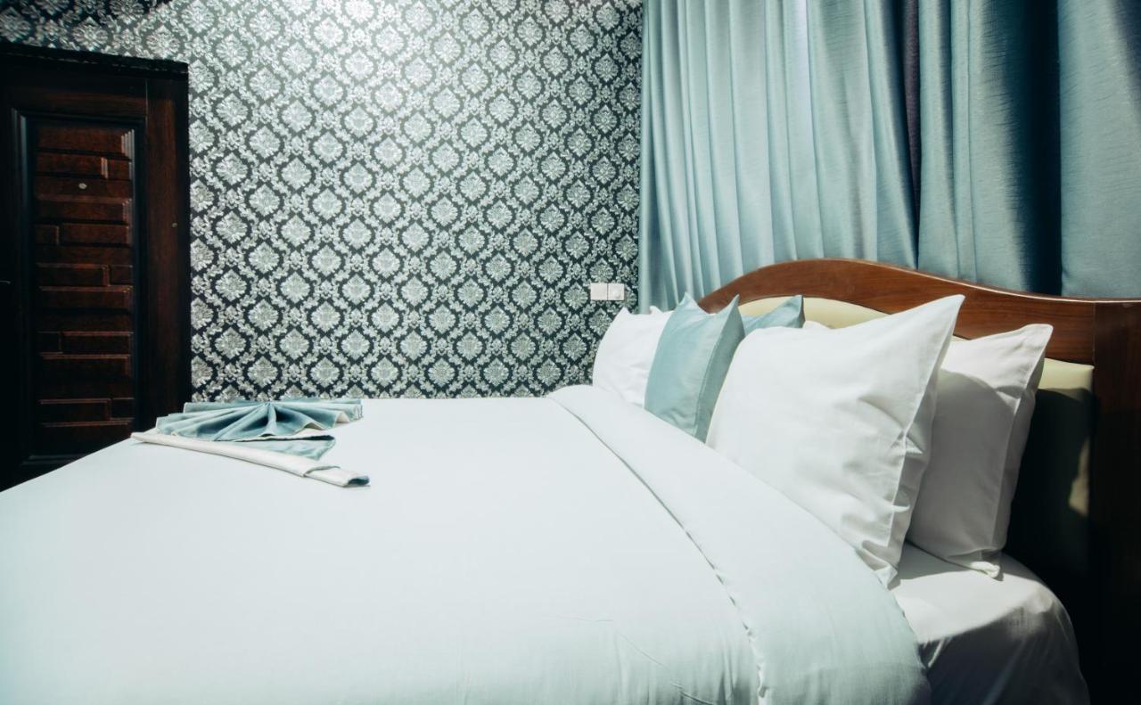 Plus 33 Hotel Nungua Eksteriør bilde